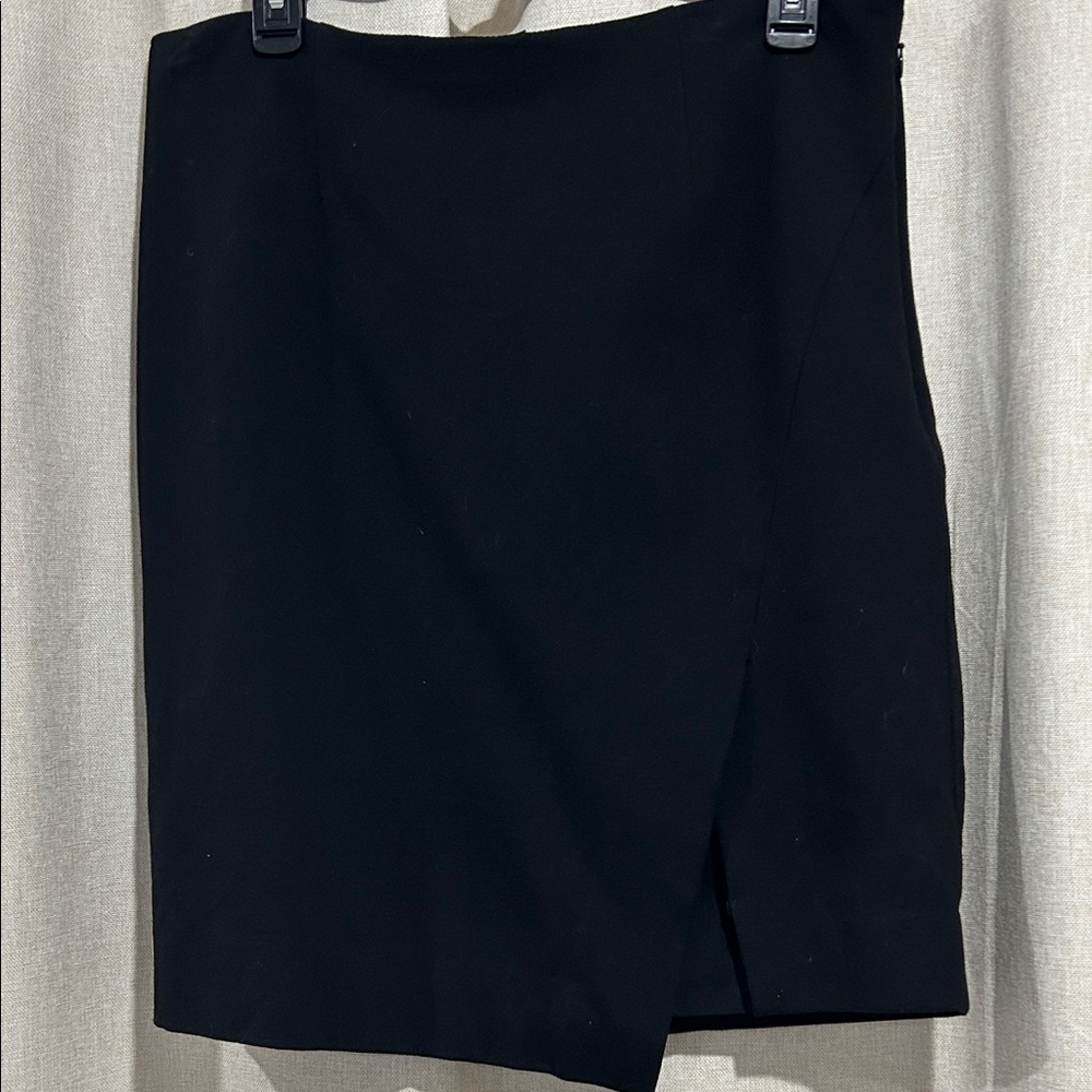 White House Black Market Classic Black Pencil Skirt